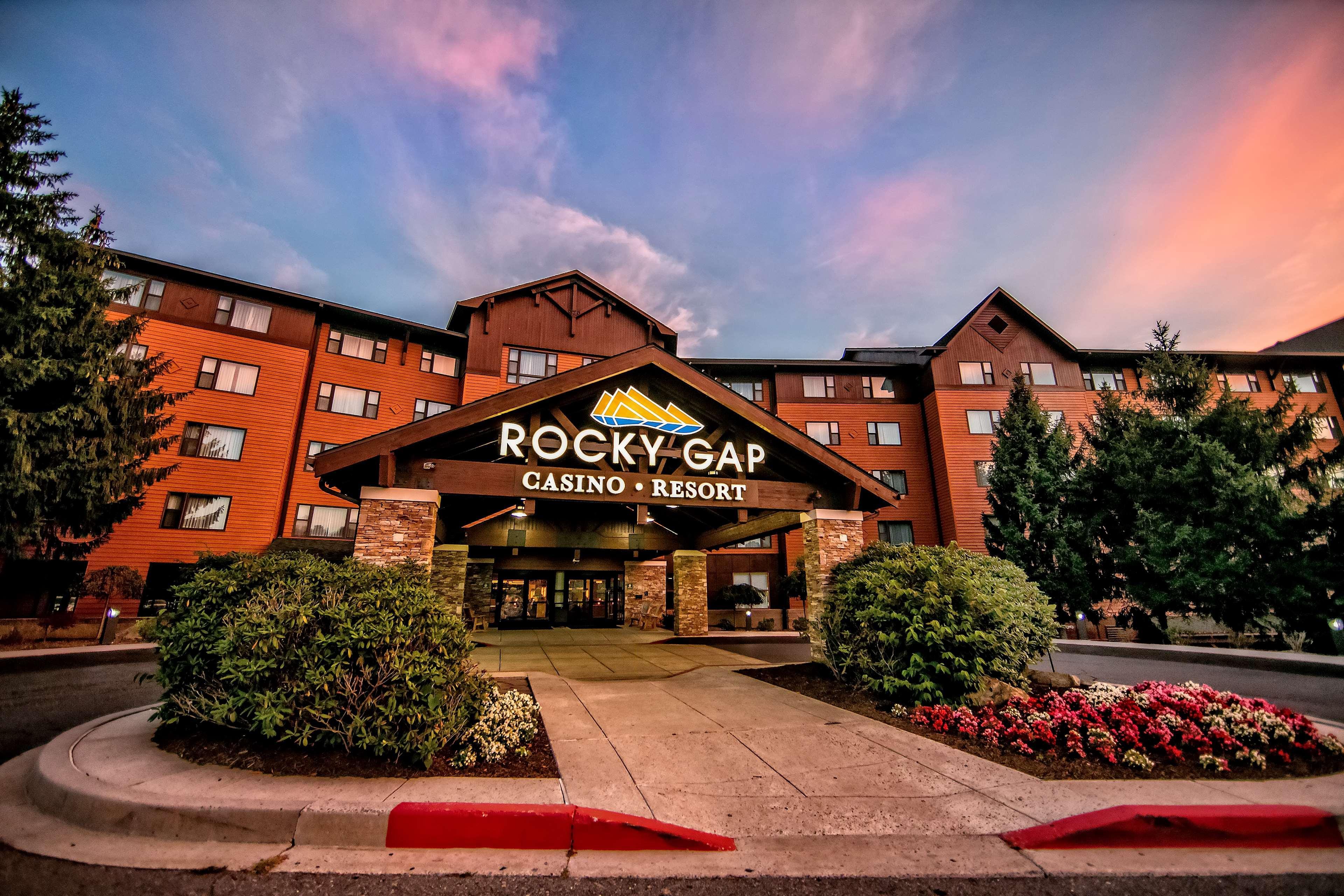 Rocky Gap Casino Resort Flintstone Ngoại thất bức ảnh